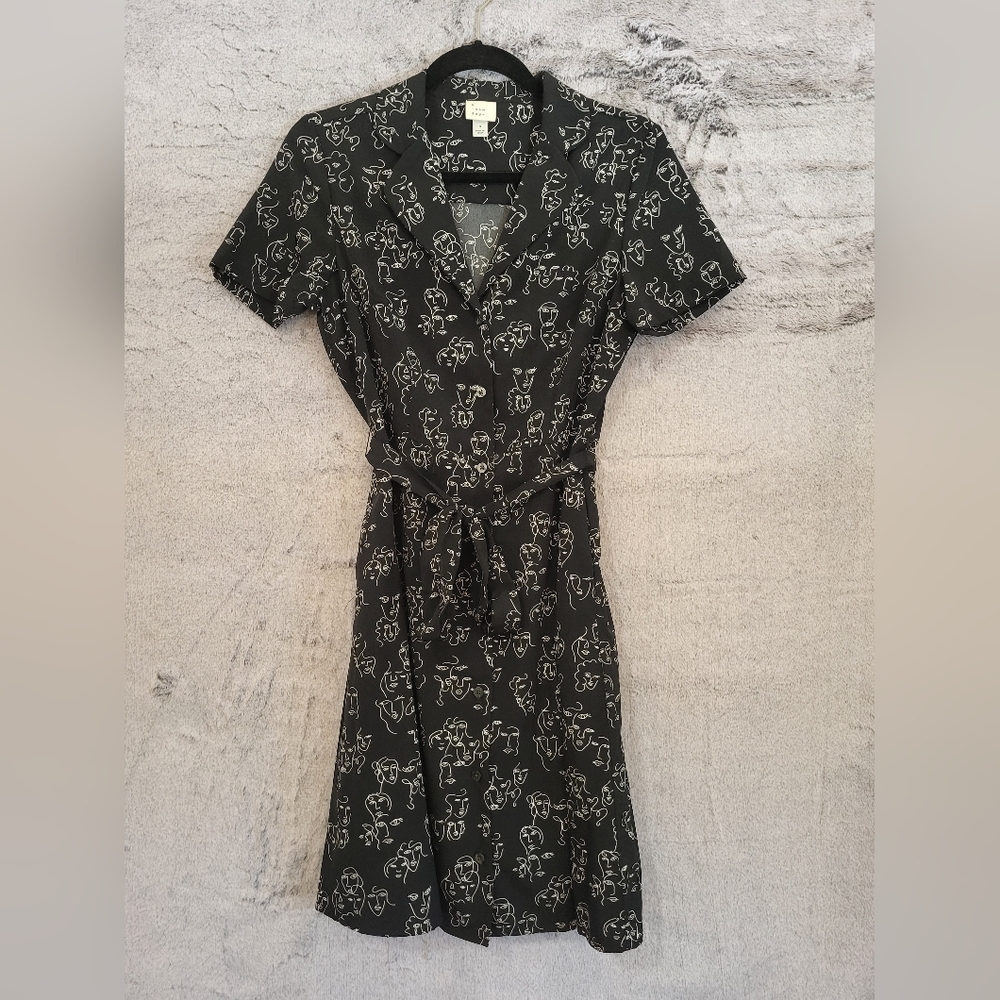 Button Down Collared Dreas